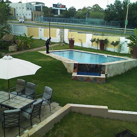 Villa Via Hotel Мидранд Экстерьер фото